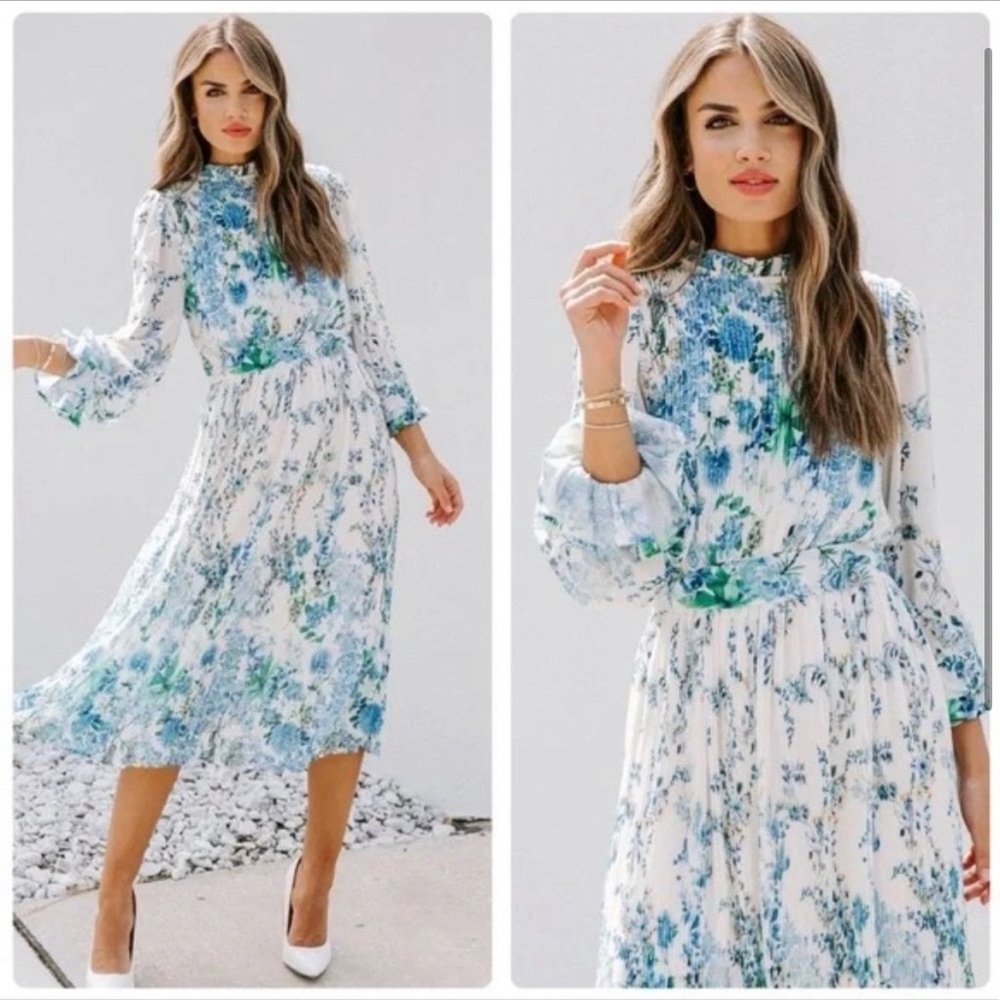 Vici Tempe Floral Ruffle MIDI Dress